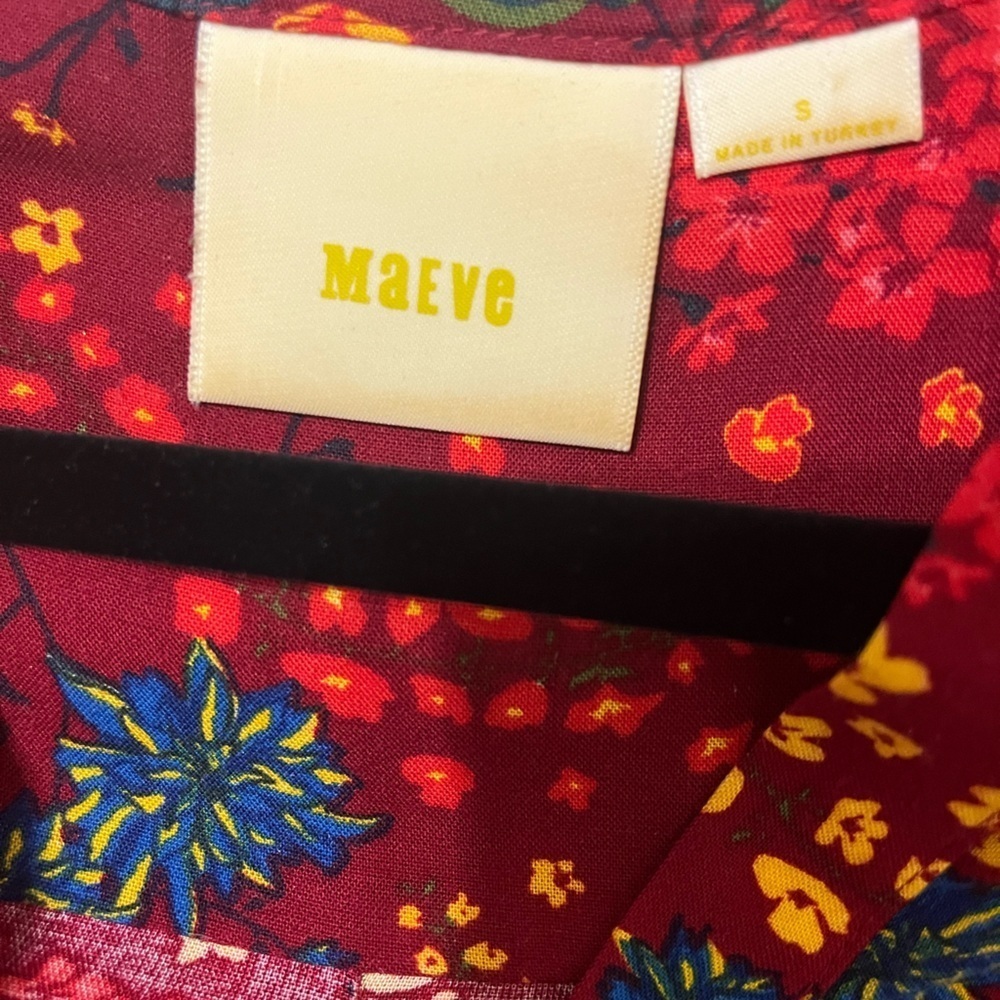 Anthropologie Maeve Red Floral Viscose Button Printed Pintucked Blouse Sz S - Picture 8 of 8